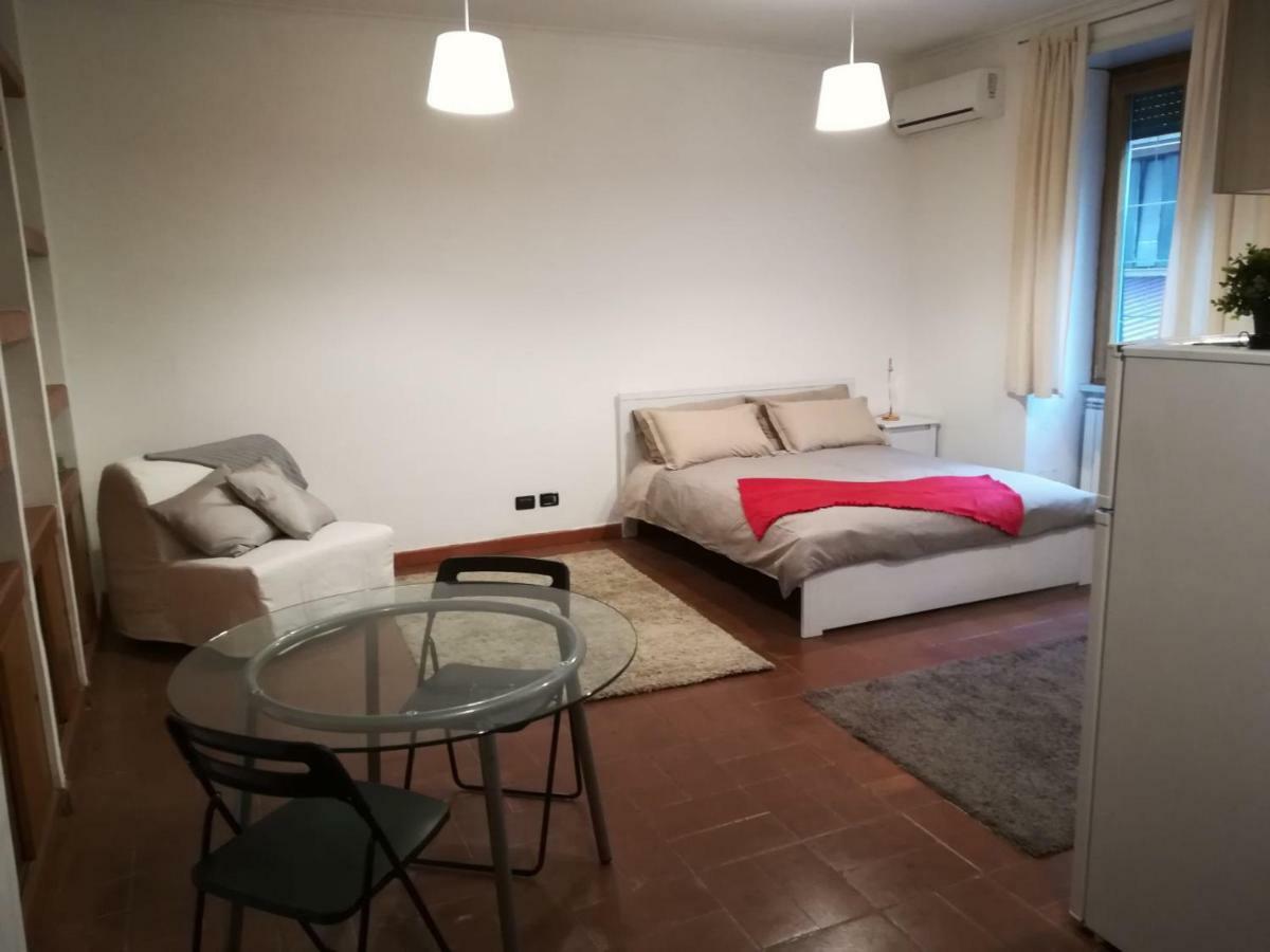 Roma Metro Furio Camillo Apartment Luaran gambar