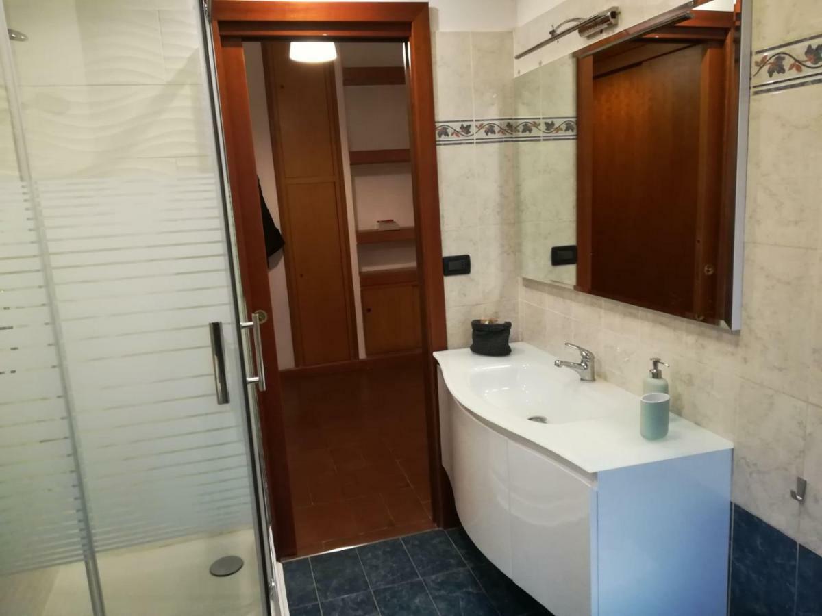 Roma Metro Furio Camillo Apartment Luaran gambar